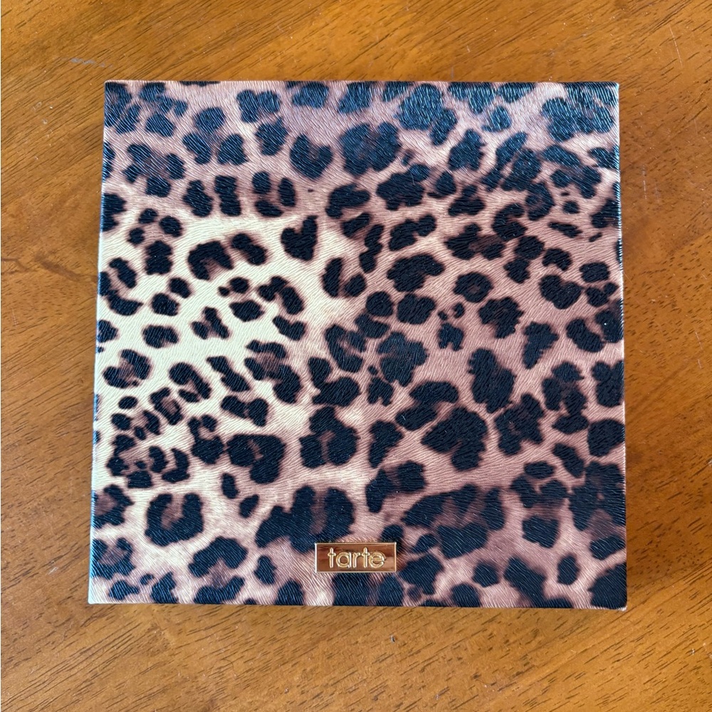 Trate Wild Animal tarteist PRO Custom Magnetic Palette